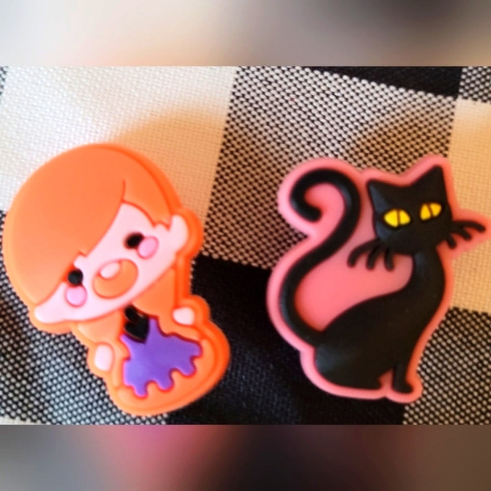 ✨️👻 Boo Bundle with Color Changing Cup🎃 - Picture 3 of 9